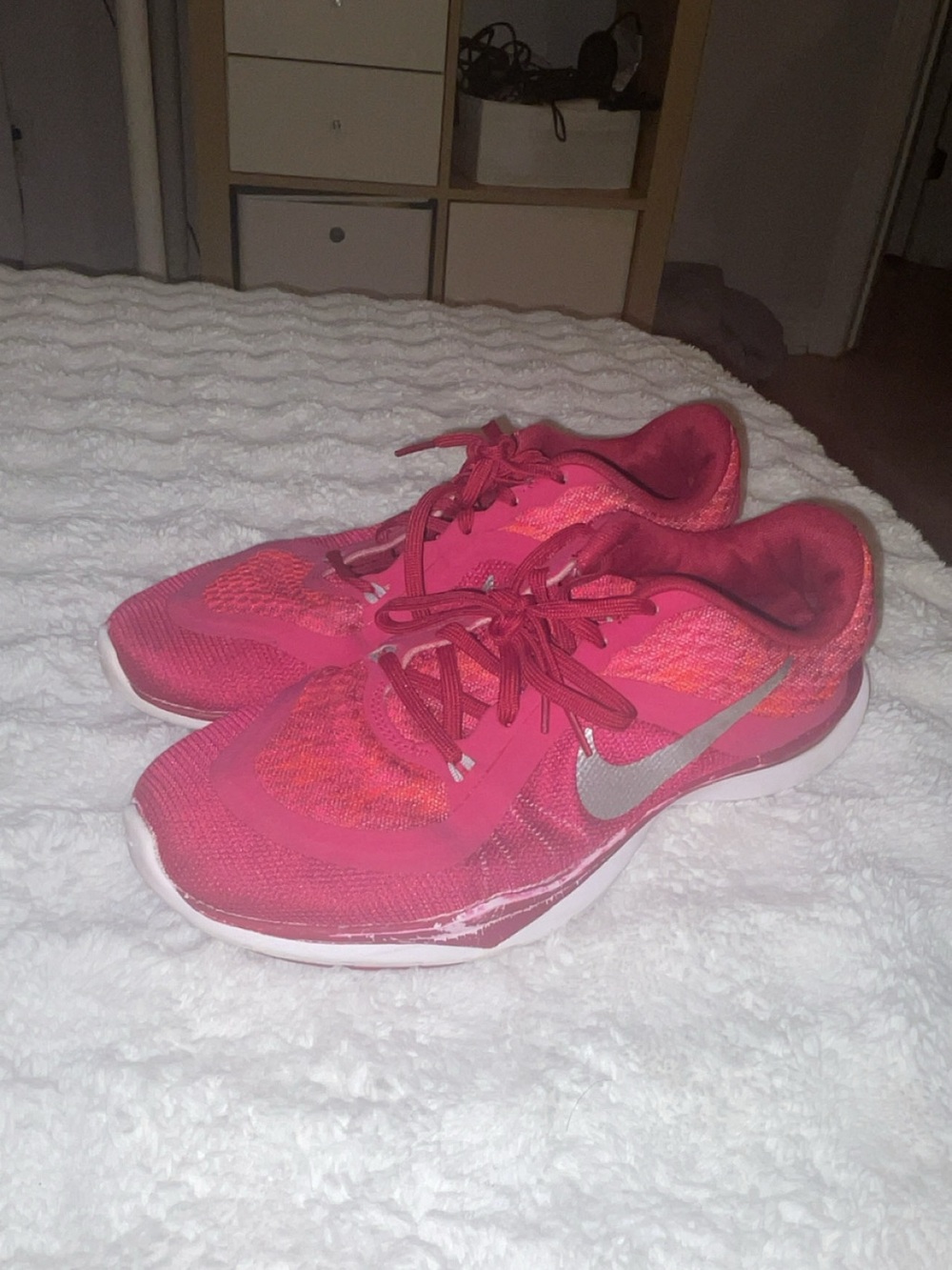 Nike Women’s Hot Pink Athletic Running Shoes with Silver Swoosh